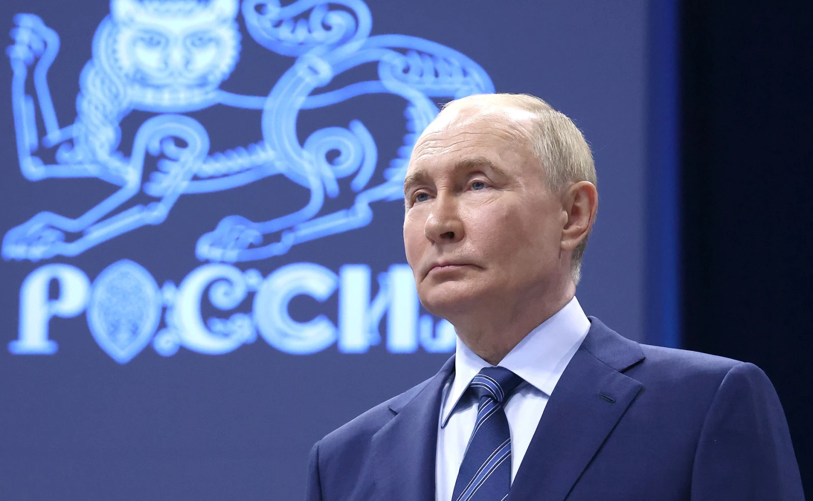 О Международном симпозиуме «Создавая будущее»