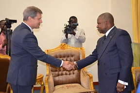 Rencontre avec SEM Pierre NGOLO,Président du Sénat de la République du Congo