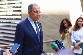 Sur les mises en scène en tant que méthode de la politique occidentale