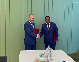 Signature du Protocole d’entente entre le Ministère de l’énergie et de l’hydraulique de la République du Congo et la société «INTER RAO – Export» pour la coopération dans le secteur de l’énergie électrique de la République du Congo
